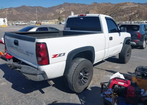 2002 Chevrolet Silverado 1500 from USA, damaged, VIN 1GCEC14Z92Z321061